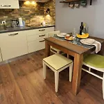 Apartment Stella Croata